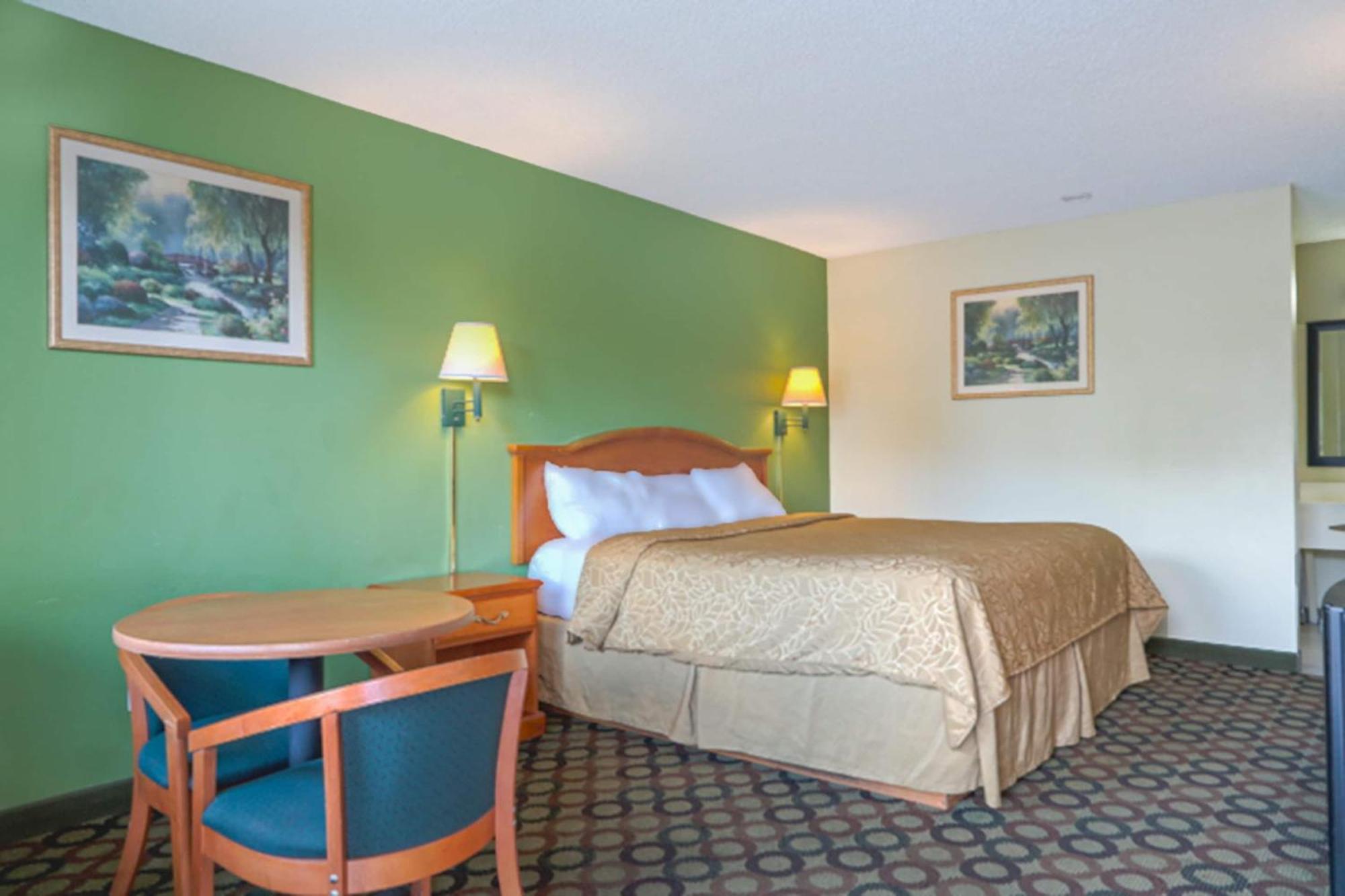 Economy Inn By Oyo Ashburn Buitenkant foto