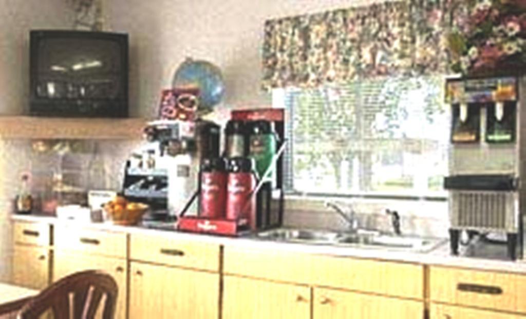 Economy Inn By Oyo Ashburn Buitenkant foto
